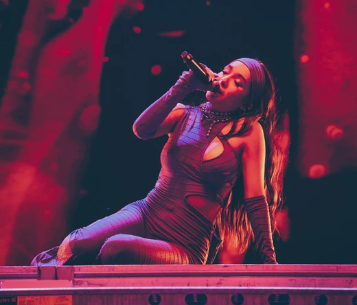 Mara Becerra - Mara Becerra hace historia: SOLD OUT en River