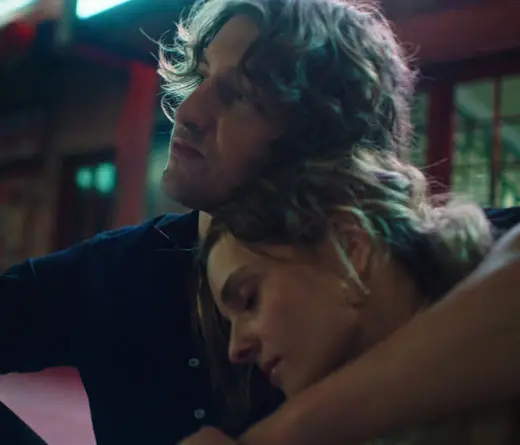 CMTV.com.ar - 7 minutes, el nuevo video de Dean Lewis 