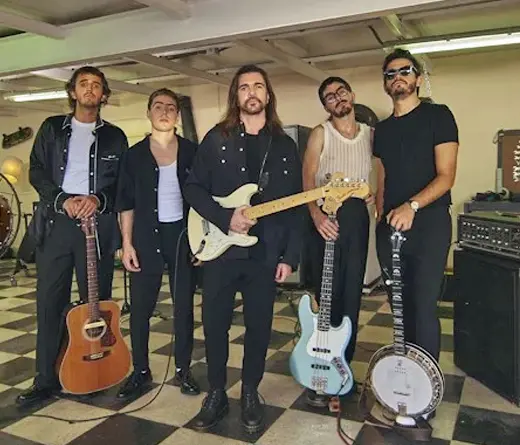 Juanes - Morat y Juanes se unen en un single