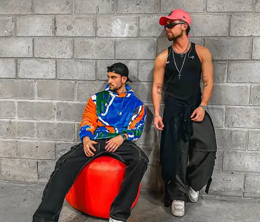 MyA (Maxi y Agus) - MYA anuncia su primer Luna park