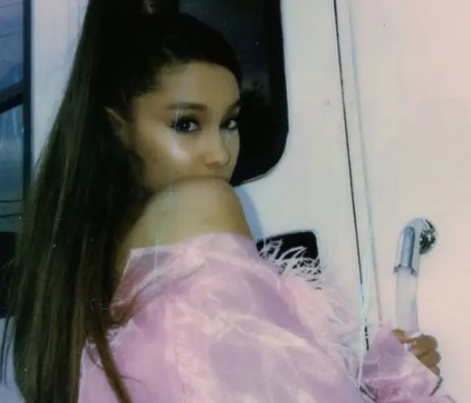 CMTV.com.ar - Estreno de Ariana Grande