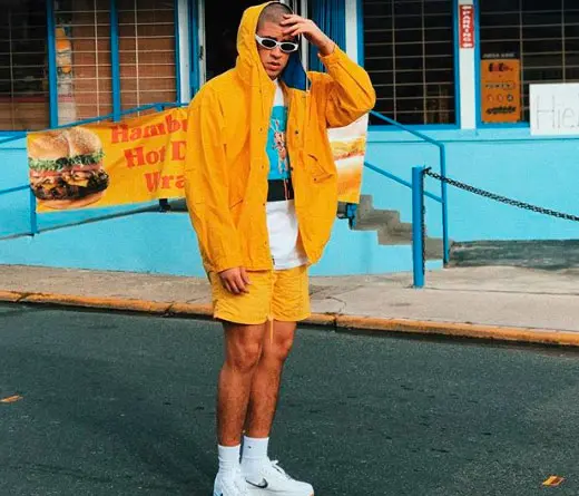 Bad Bunny - Bad Bunny hace el remix de Loca