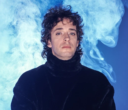 Gustavo Cerati - Gustavo Cerati: nuevos visualizers de Beautiful y Amor sin rodeos