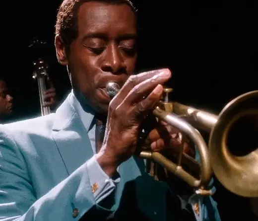 Por el 90 aniversario del nacimiento de Miles Davis, se lanz el lbum de la banda sonora de Miles Ahead.