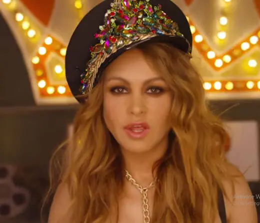 Paulina Rubio - Estreno de Paulina Rubio