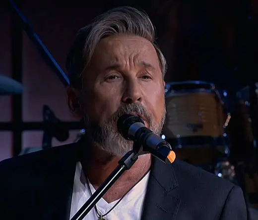 Ricardo Montaner - Montaner estrena dos videos acsticos