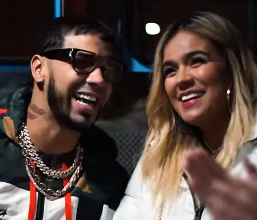 Anuel AA y karol G muestran el lado ms intimo de su relacin en el video Secreto.