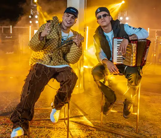 La T y la M - La T y La M estrena "No se va"