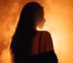 Camila Zenone - Camila Zenone estrena se nuevo single "Ac�rcate"