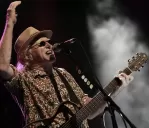 Miguel Cantilo - Miguel Cantilo present su nuevo disco