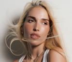 Elena Rose - Elena Rose se une a Karol G en su Tropitour en Estados Unidos