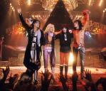 Motley Crue - Mtley Cre lanza box set por 40 aos de 'Theatre of Pain'