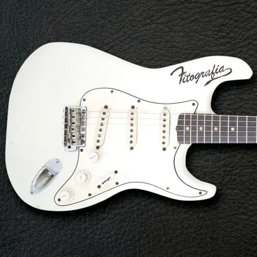 Fito Y Fitipaldis - FITOGRAF�A