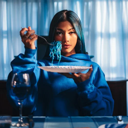 Luana - MOON - SINGLE