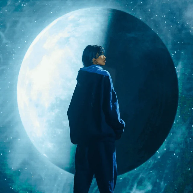 Luana - BAJO LA MISMA LUNA - SINGLE