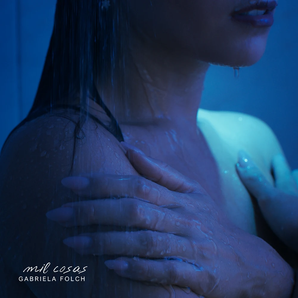 Gabriela Folch - MIL COSAS - SINGLE