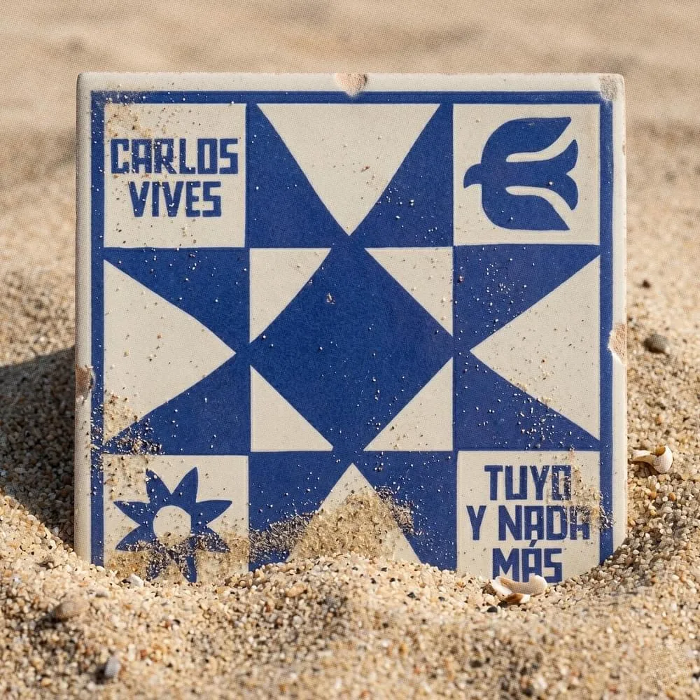 Carlos Vives - TUYO Y NADA M�S - SINGLE