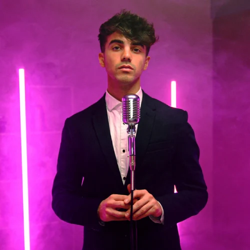 Fede Vigevani - M�S QUE UN FAN - SINGLE