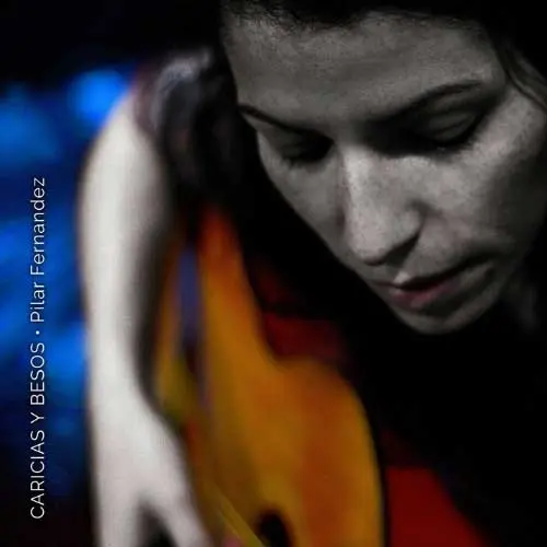 Pilar Fern�ndez - CARICIAS Y BESOS - SINGLE