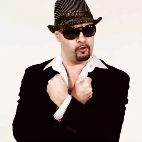 Machito Ponce - SOY UN POPSTAR (GANGNAM STYLE) - SINGLE