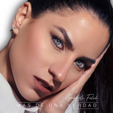 Gabriela Folch - M�s de una verdad