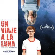 Ángela Torres - UN VIAJE A LA LUNA - FILM